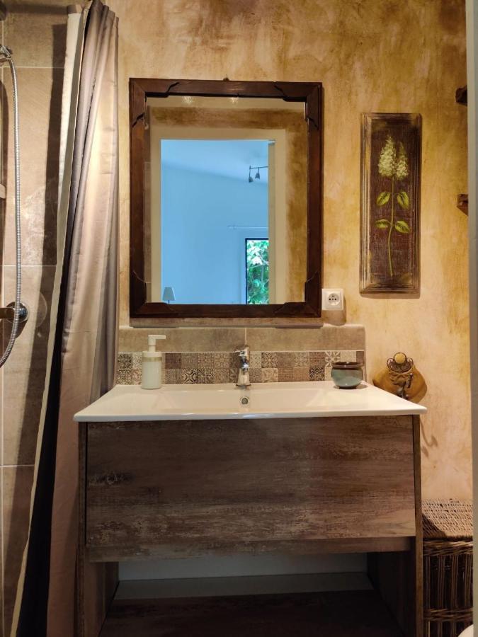 Le Cerisier Bed & Breakfast Mareil-Marly Eksteriør bilde