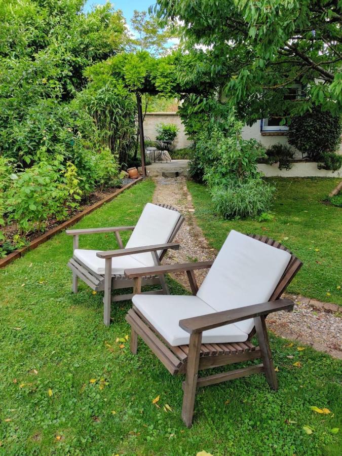 Le Cerisier Bed & Breakfast Mareil-Marly Eksteriør bilde