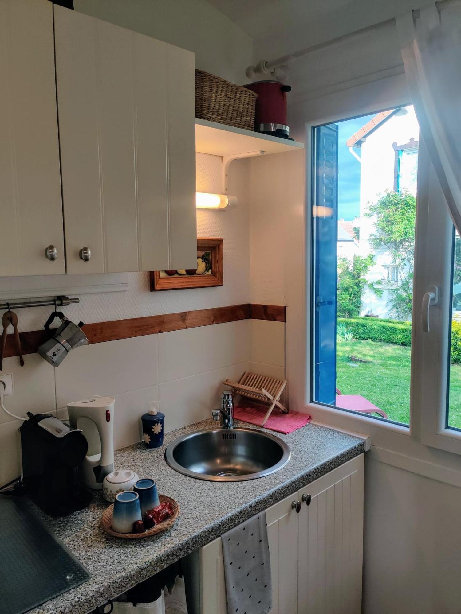 Le Cerisier Bed & Breakfast Mareil-Marly Eksteriør bilde